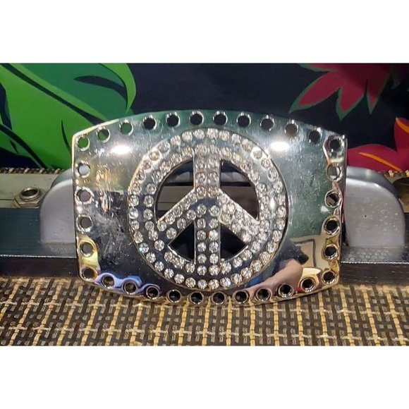 NEW Unisex Rhinestone Embellished Silver Peace Sign Belt Buckle - Picture 1 of 4